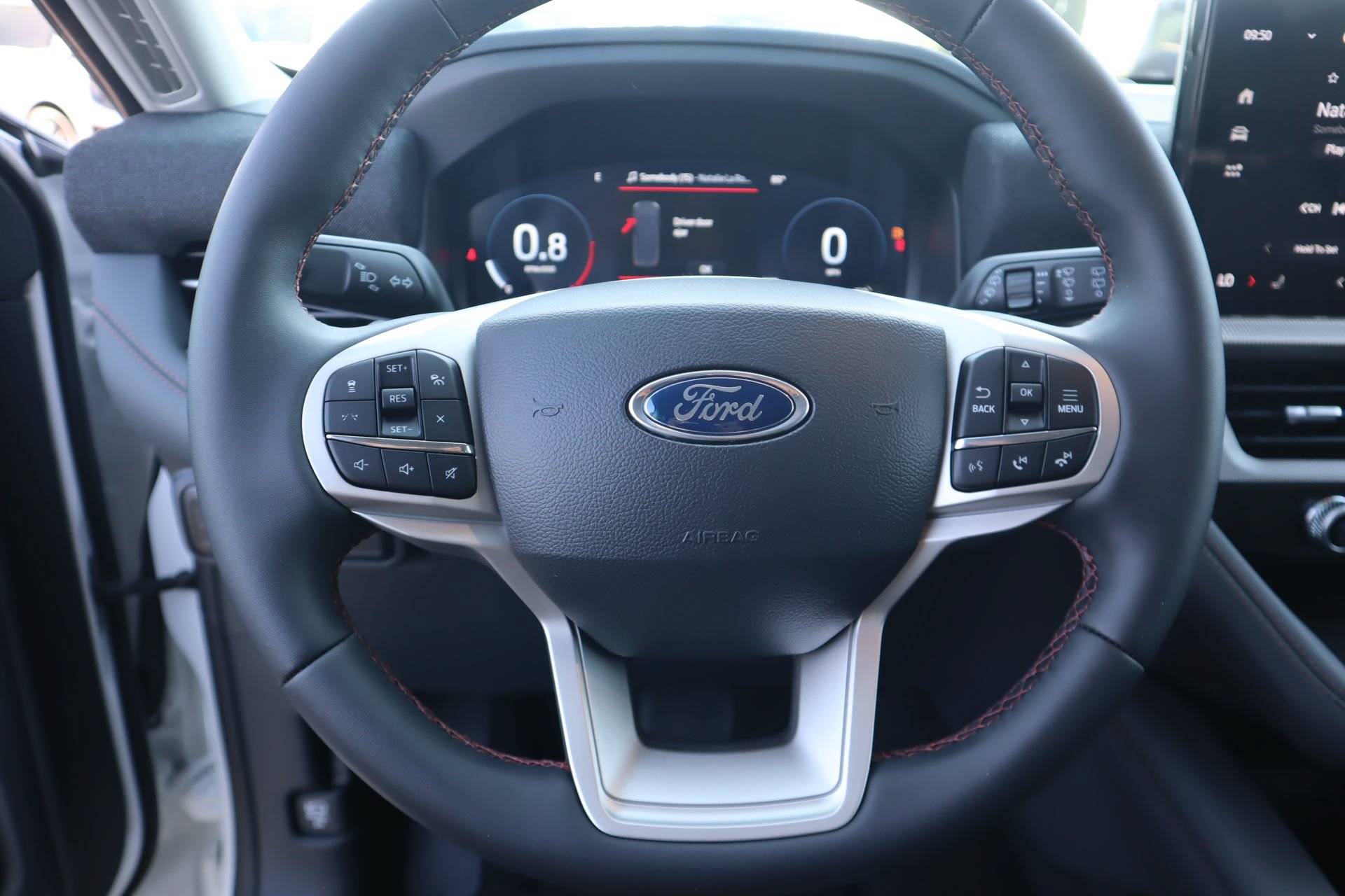 New 2026 Ford Explorer Active RWD image 3