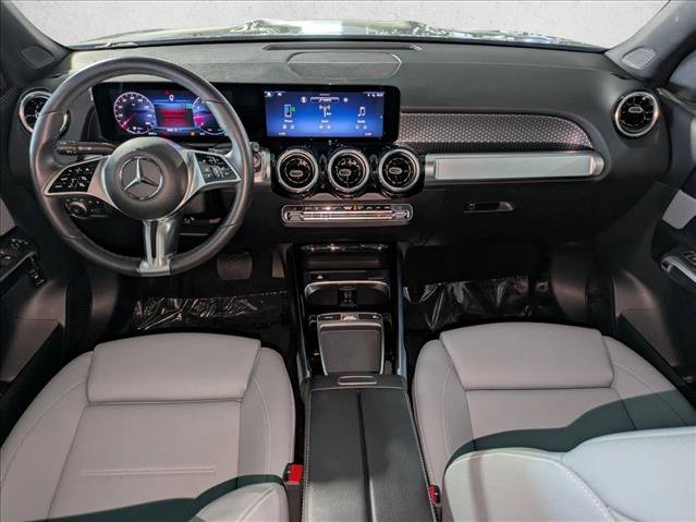 Used 2026 Mercedes-Benz GLB 250 image 18