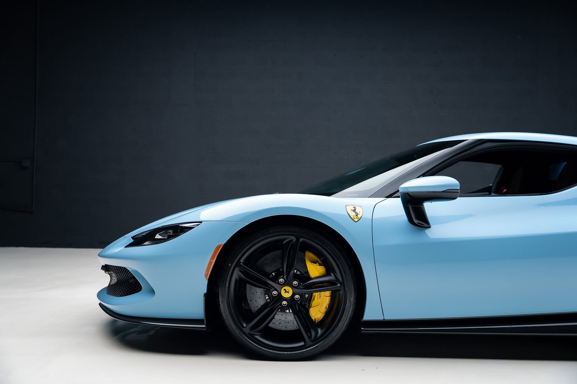 Used 2025 Ferrari 296 GTB RWD image 18