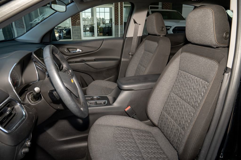 Used 2024 Chevrolet Equinox LT image 11