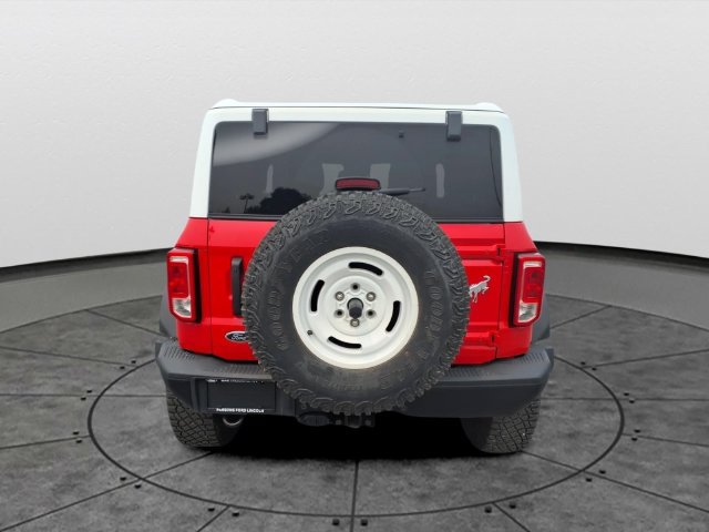 Used 2024 Ford Bronco Heritage Edition AWD/4WD image 5