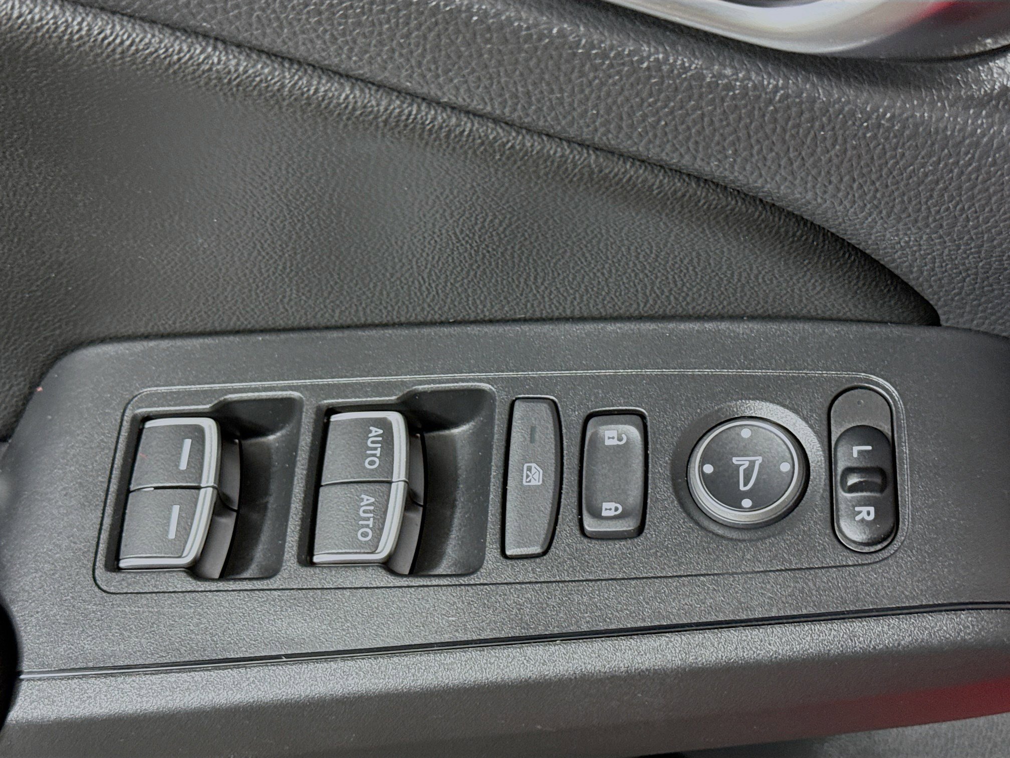 Used 2022 Honda Civic EX-L image 24