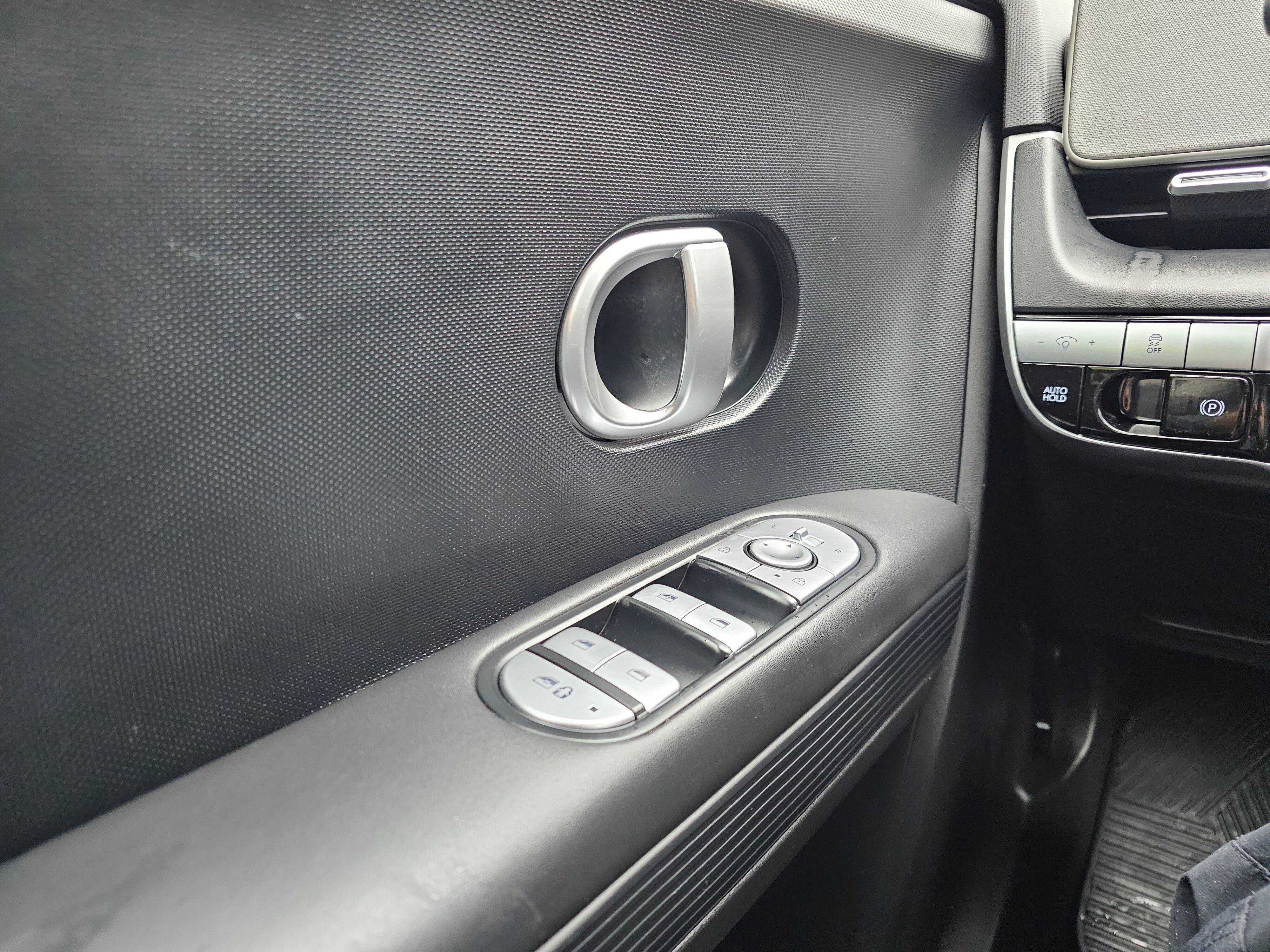 Used 2023 Hyundai Ioniq 5 SE RWD image 30