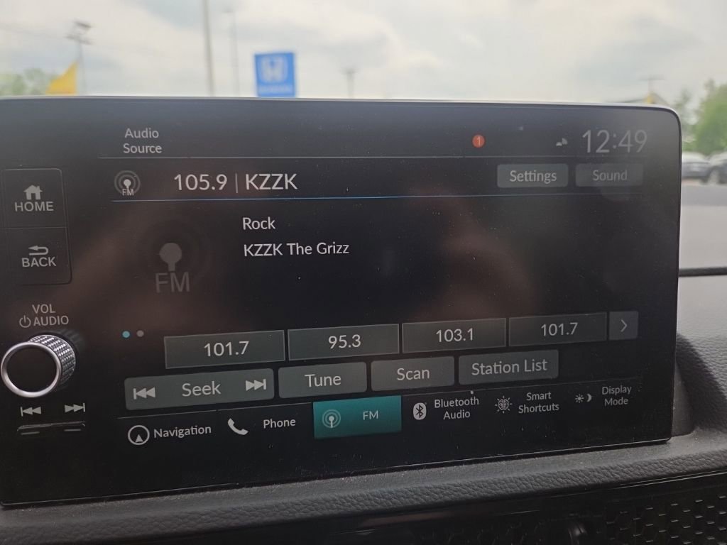 Used 2025 Honda CR-V Sport Touring image 26