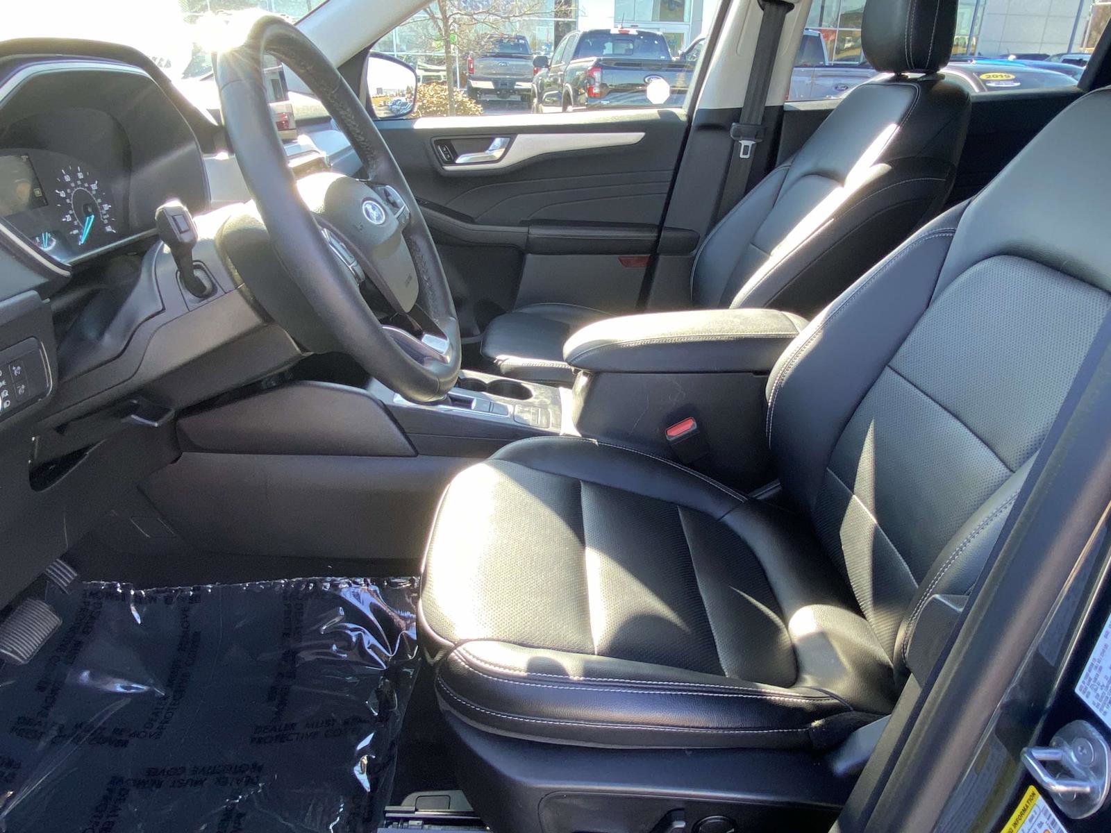 Used 2022 Ford Escape SEL FWD image 13