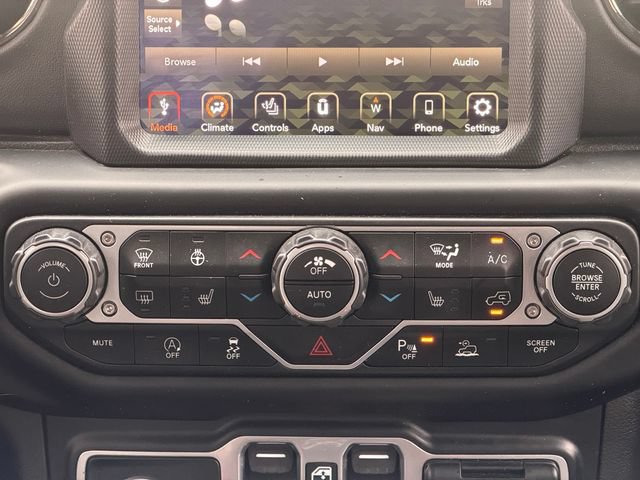 Used 2021 Jeep Gladiator Overland AWD/4WD image 24