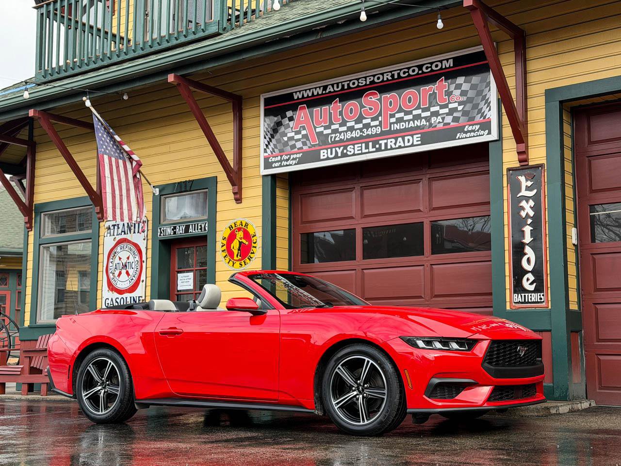 Used 2024 Ford Mustang Premium image 3