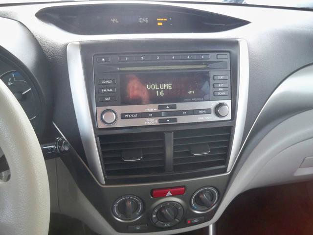 Used 2011 Subaru Forester 2.5X w/ Alloy Wheel Value Pkg image 12