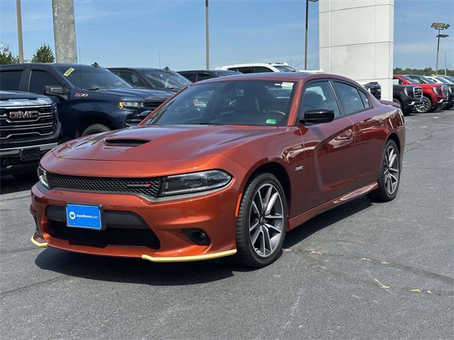 Used 2023 Dodge Charger R/T w/ Plus Group image 4