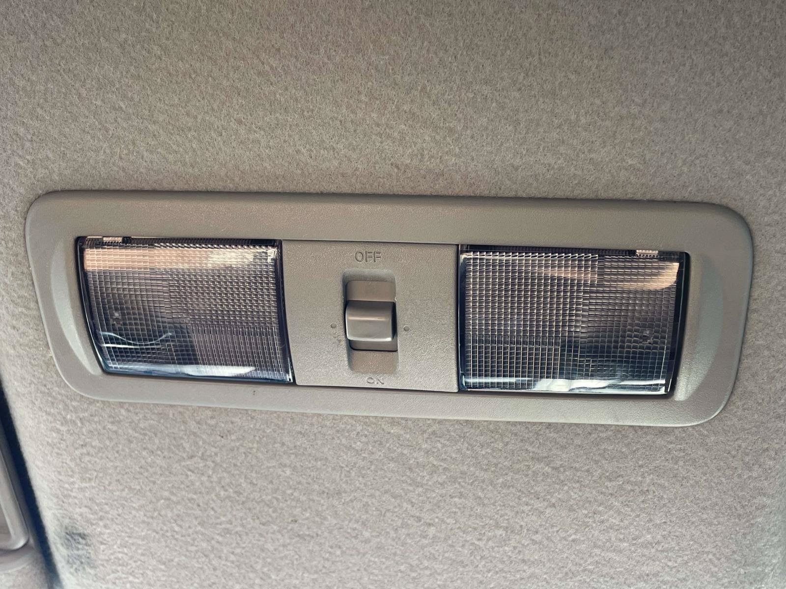 Used 2012 Nissan Frontier SV RWD image 20