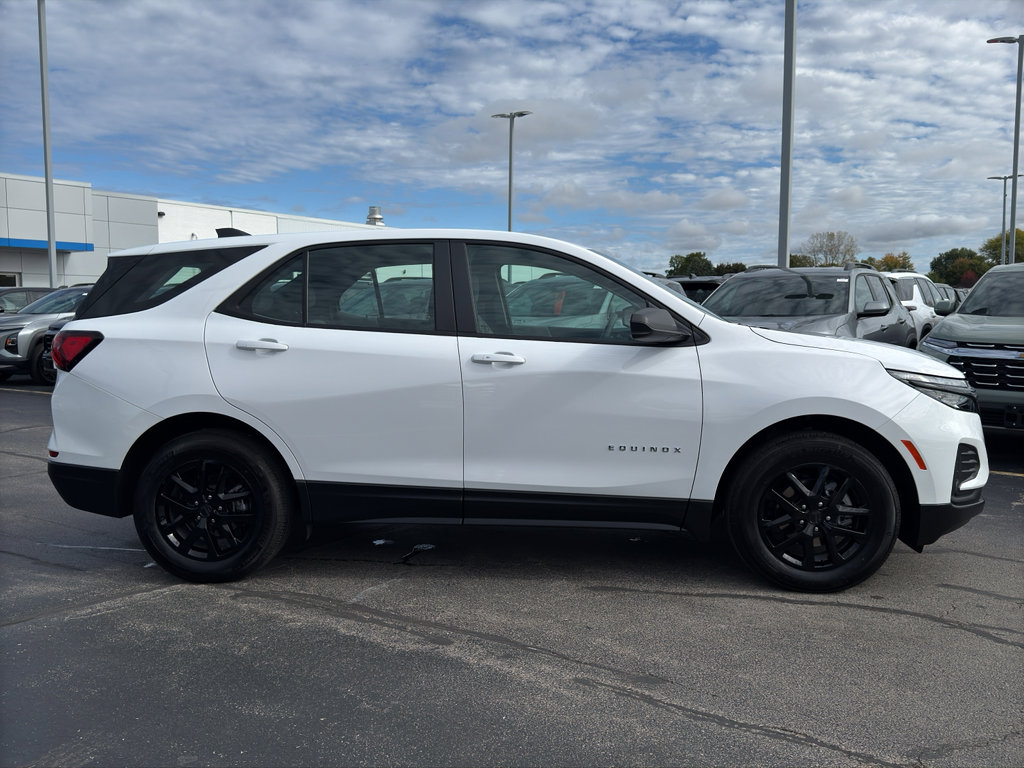 Certified 2024 Chevrolet Equinox LS image 4