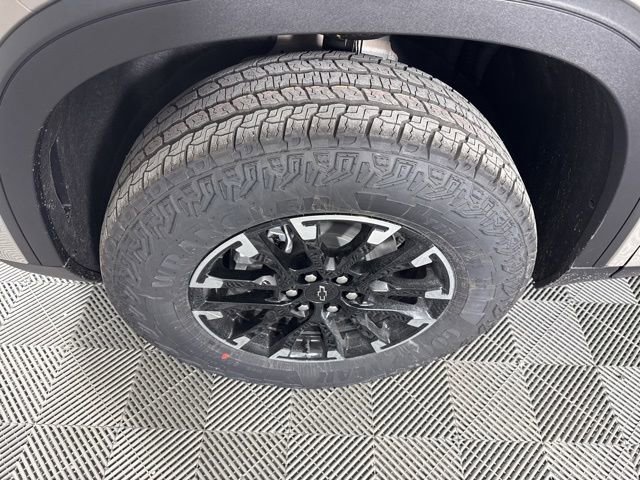 New 2026 Chevrolet Traverse Z71 w/ Enhanced Driving Package image 10