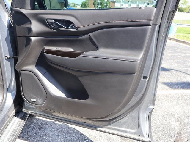 Used 2020 GMC Acadia AT4 w/ Driver Alert Package II AWD/4WD image 11