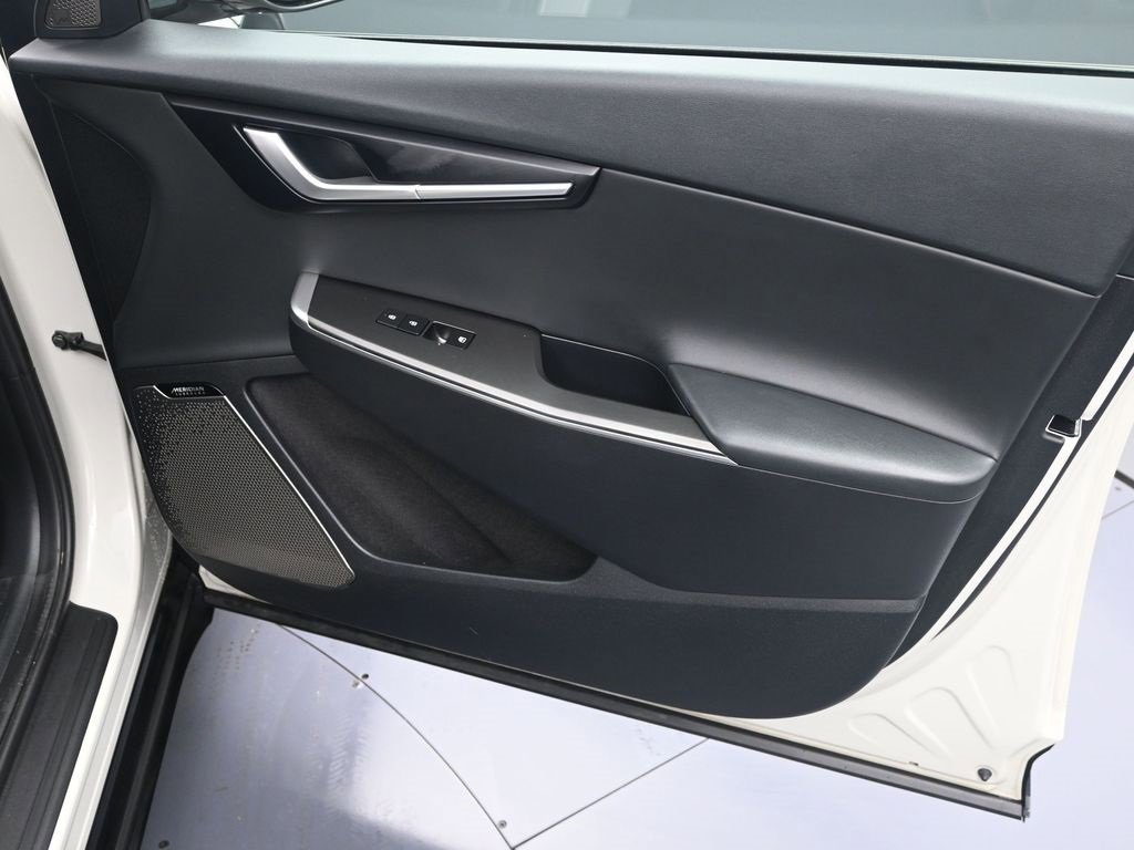 Certified 2022 Kia EV6 Wind w/ Wind Technology Package image 36