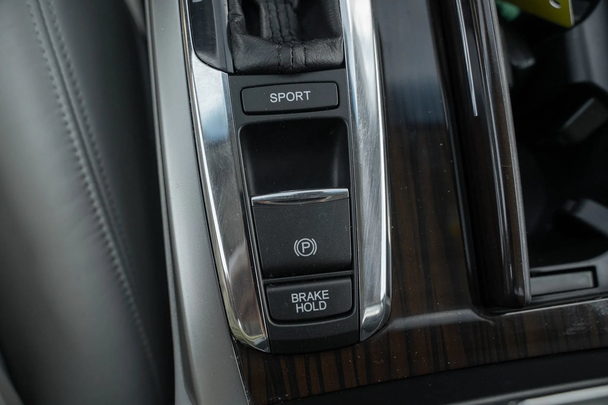 Used 2015 Acura RLX w/ Technology Package FWD image 27