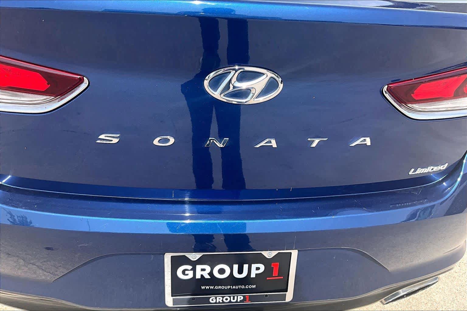 Used 2018 Hyundai Sonata Limited w/ Cargo Package FWD image 29