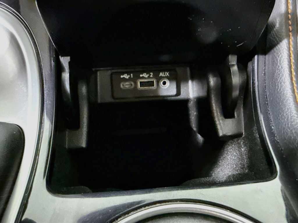Used 2019 Nissan Maxima SR w/ Premium Package FWD image 18