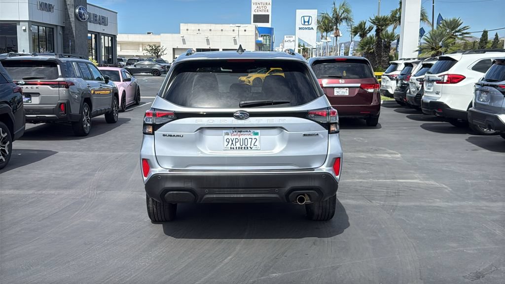 Certified 2025 Subaru Forester Touring AWD/4WD image 5
