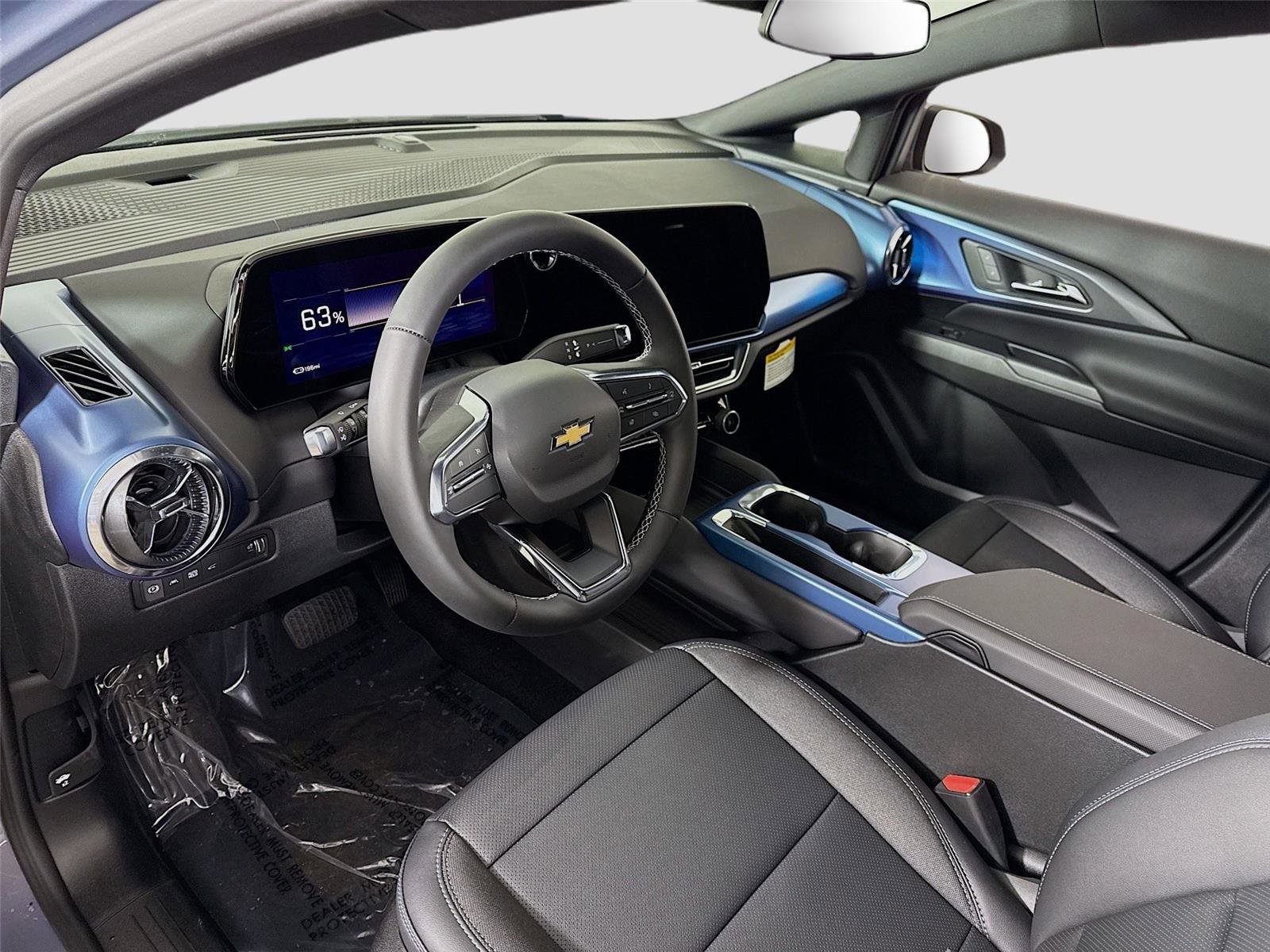 Used 2026 Chevrolet Equinox EV LT image 3