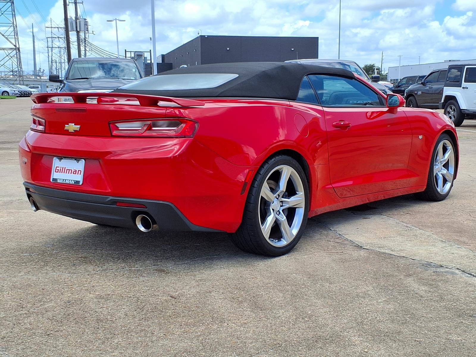 Used 2018 Chevrolet Camaro SS RWD image 26