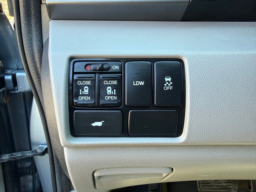Used 2014 Honda Odyssey EX-L image 13