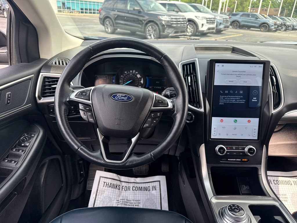 Used 2024 Ford Edge SEL w/ Sport Appearance Package AWD/4WD image 16