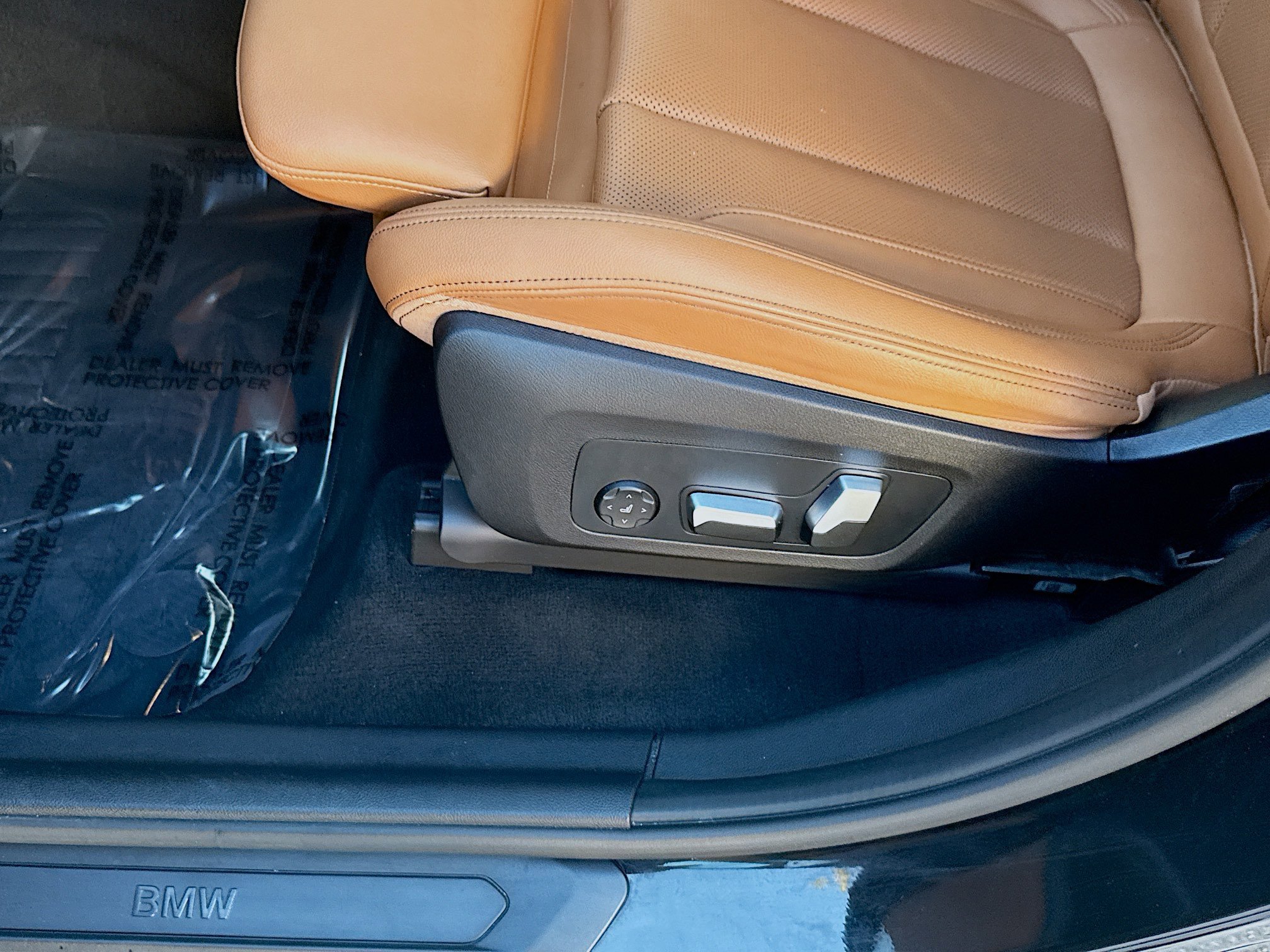 Used 2023 BMW X4 xDrive30i w/ Premium Package image 19