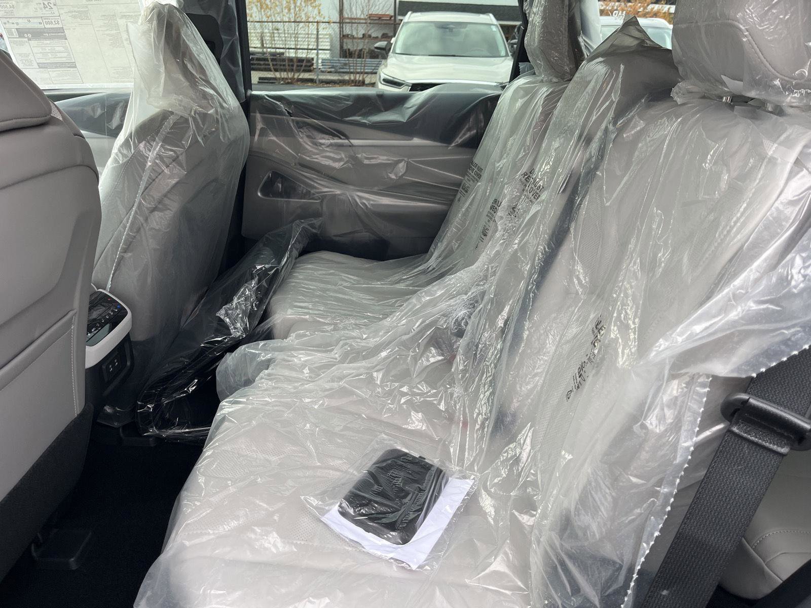 New 2026 INFINITI QX60 Luxe w/ Cargo Package image 12