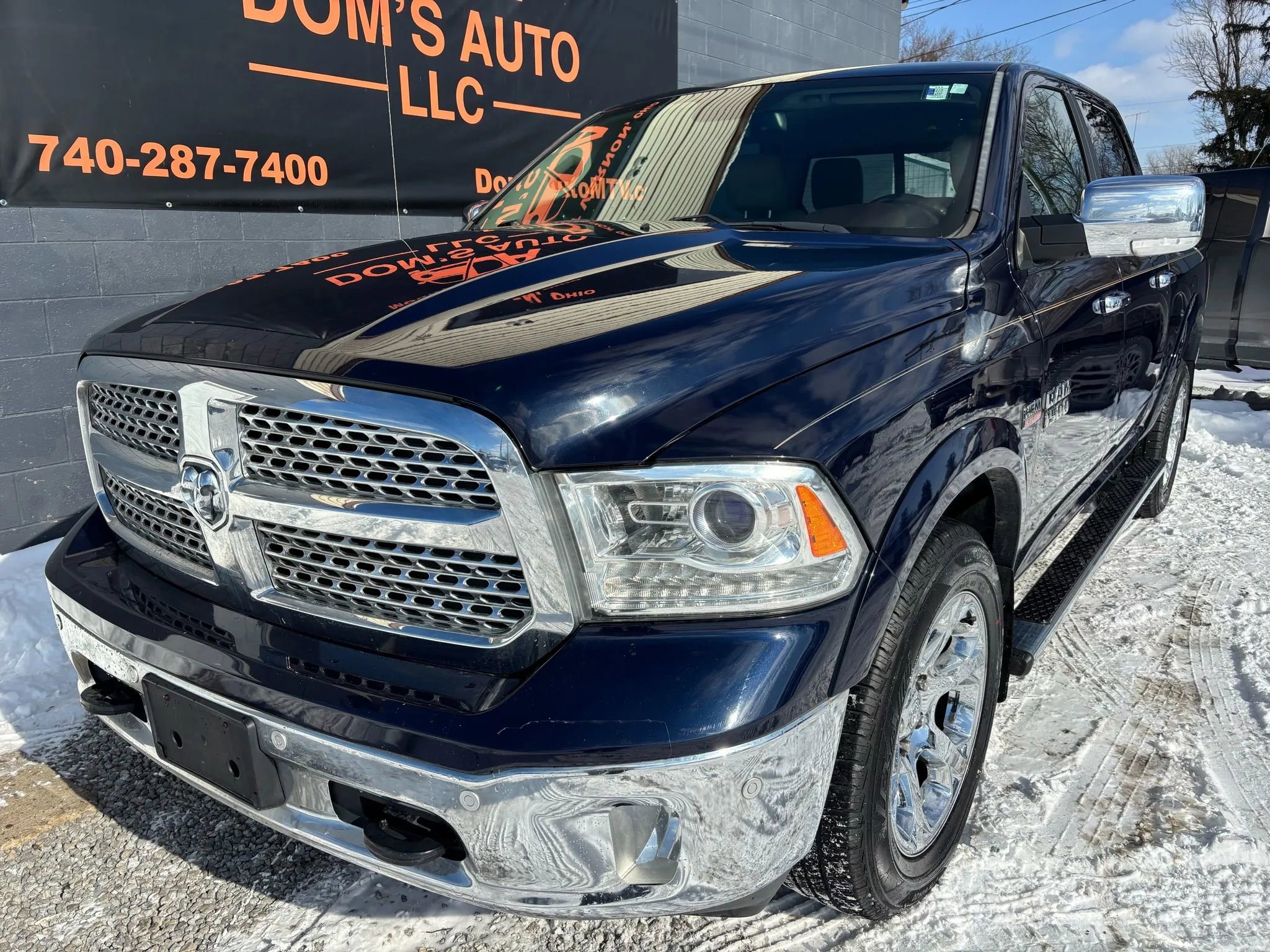 Used 2018 RAM 1500 Laramie w/ Convenience Group image 11