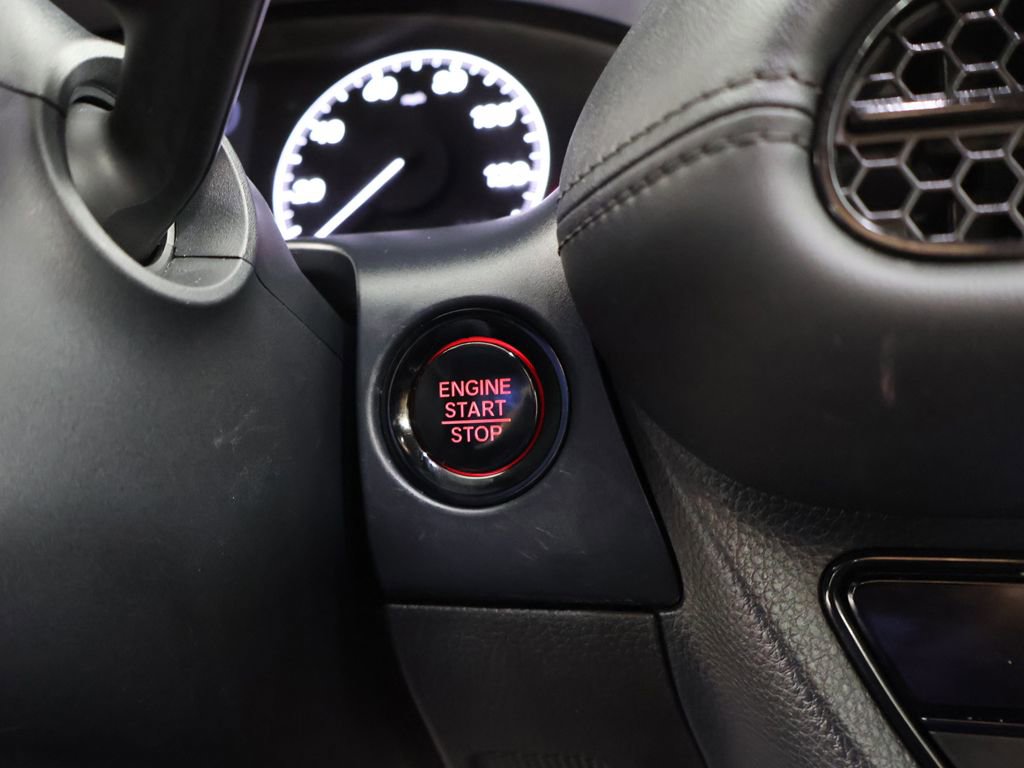 Used 2023 Honda HR-V LX image 37