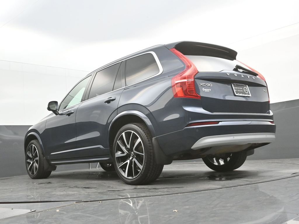 Certified 2022 Volvo XC90 T6 Momentum image 33