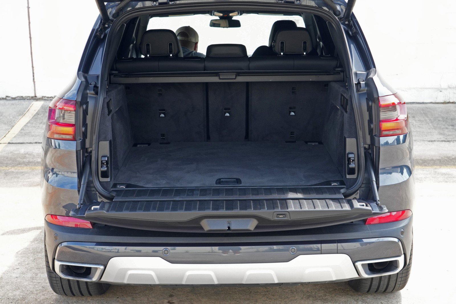 Used 2021 BMW X5 sDrive40i w/ Convenience Package RWD image 9