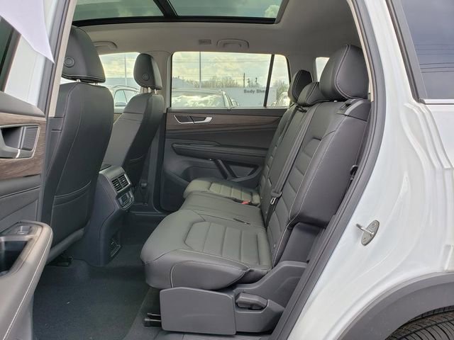 New 2026 Volkswagen Atlas SEL AWD/4WD image 8