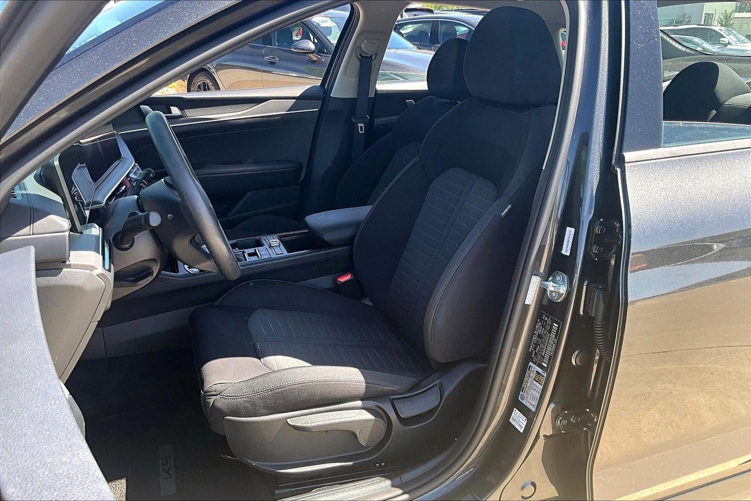 Used 2025 Kia K5 LXS FWD image 21