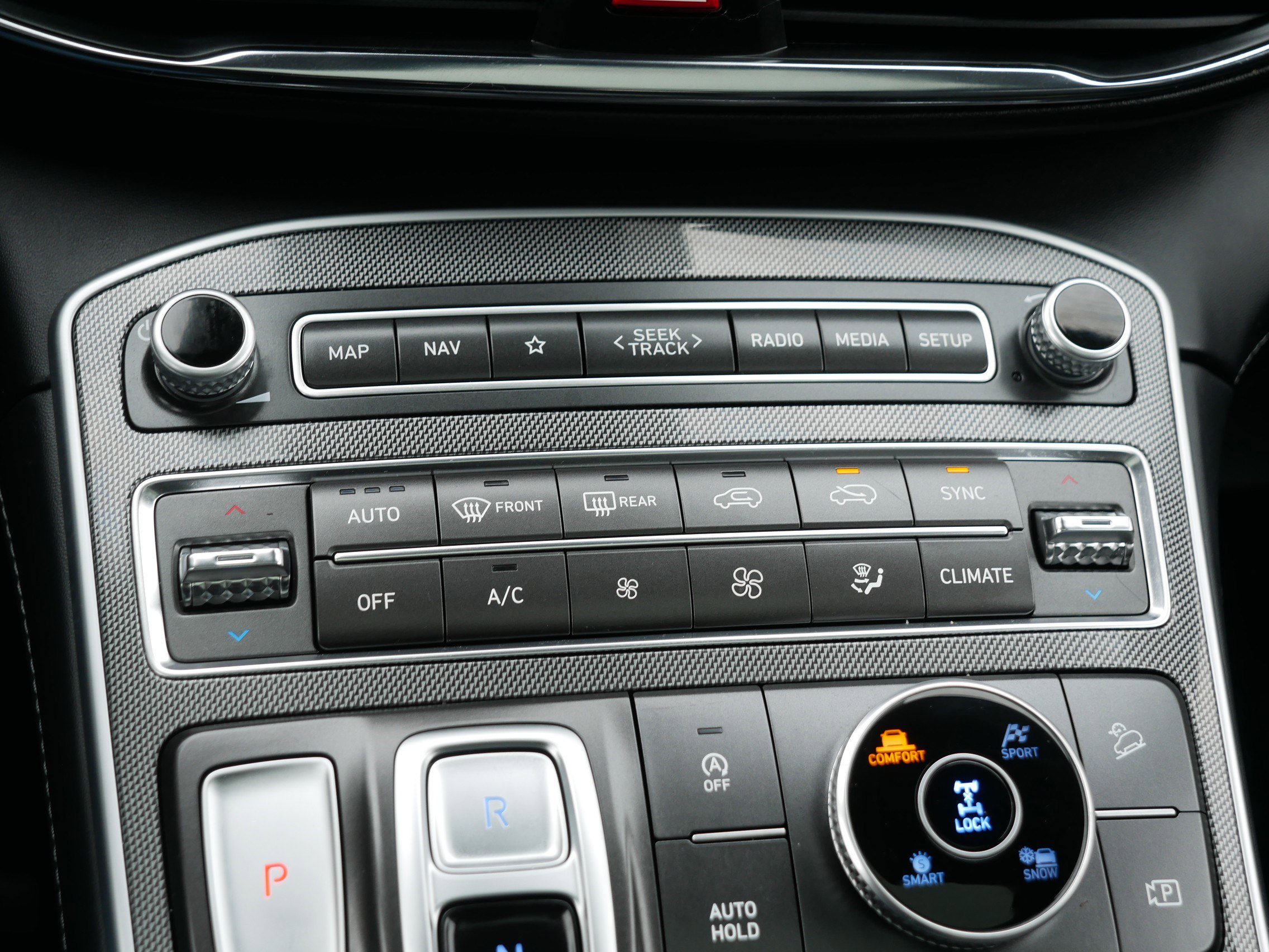 Certified 2023 Hyundai Santa Fe SEL w/ Premium Package image 23