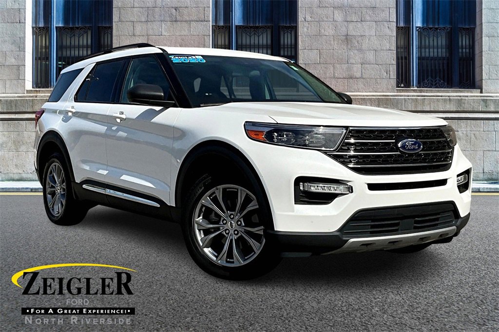 Certified 2022 Ford Explorer XLT w/ Equipment Group 202A