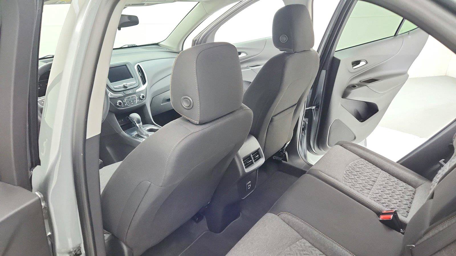 Used 2024 Chevrolet Equinox LT FWD image 19