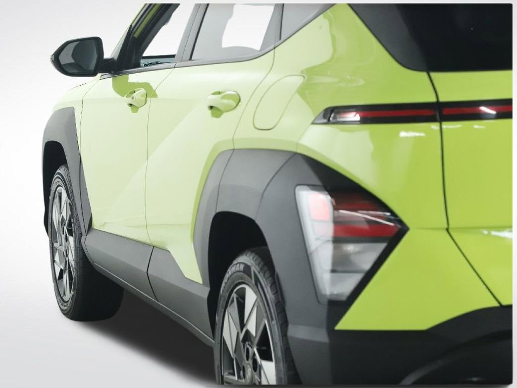 Used 2024 Hyundai Kona SEL AWD/4WD image 43