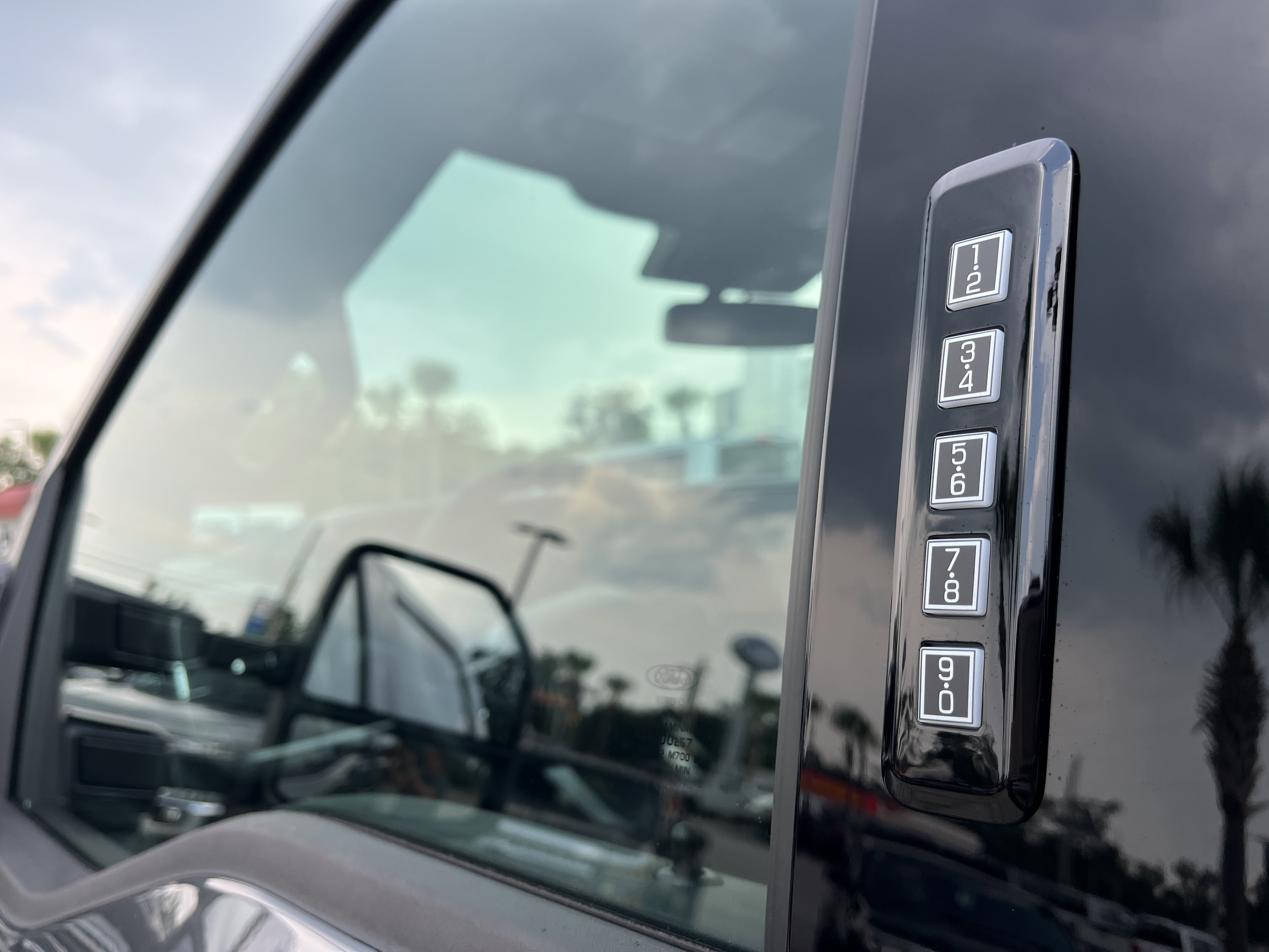 New 2026 Ford F250 Platinum AWD/4WD image 14