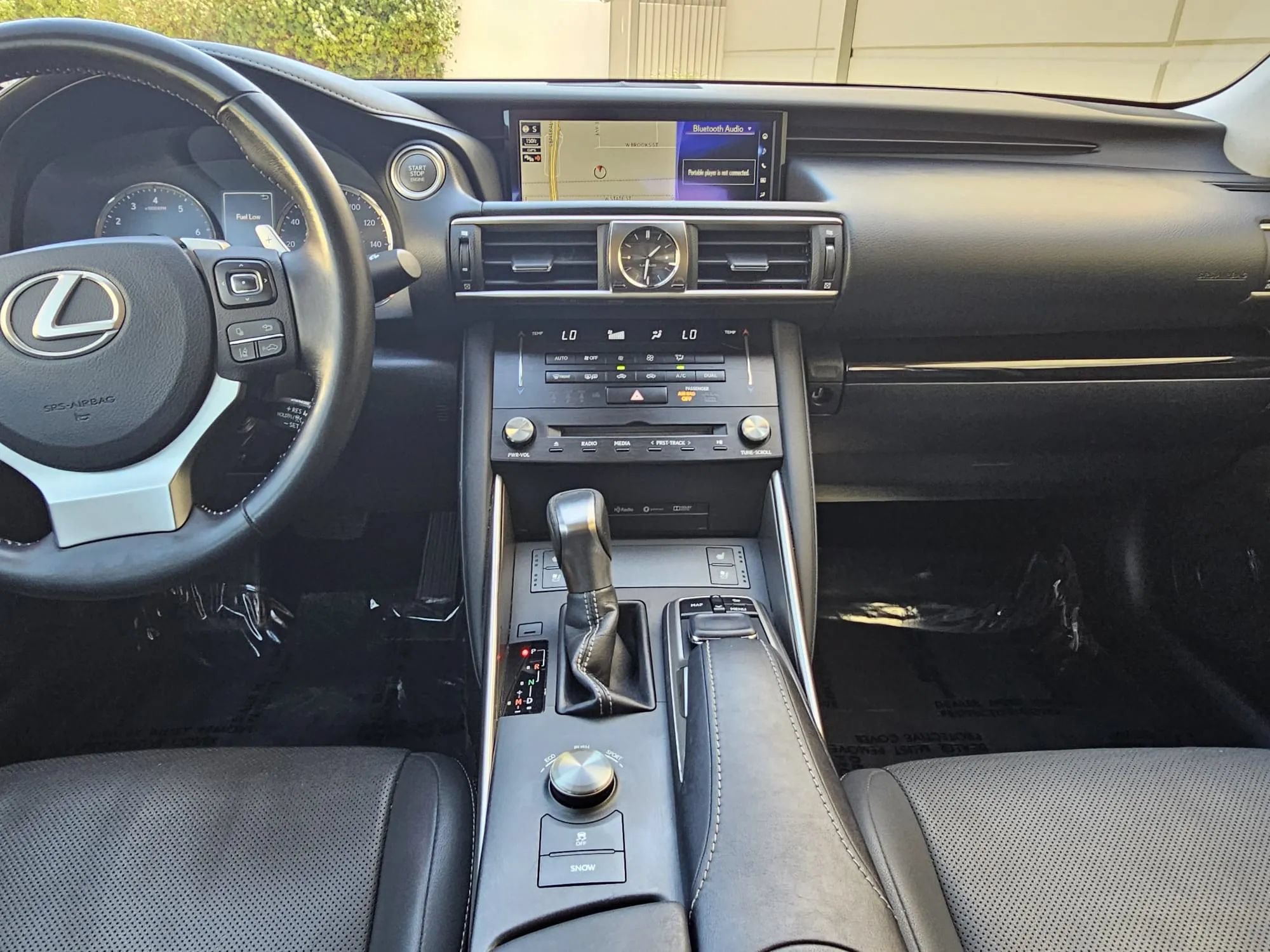 Used 2017 Lexus IS 200t w/ Navigation System Package RWD image 17