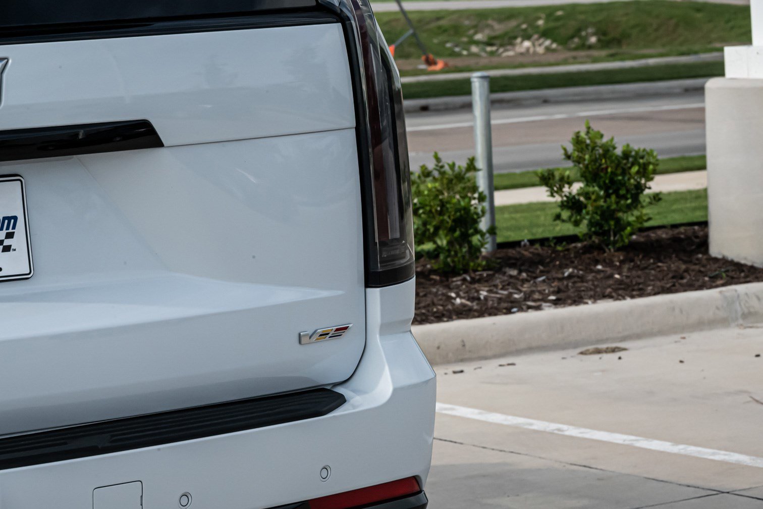 Used 2026 Cadillac Escalade V w/ LPO, ONYX Package AWD/4WD image 45