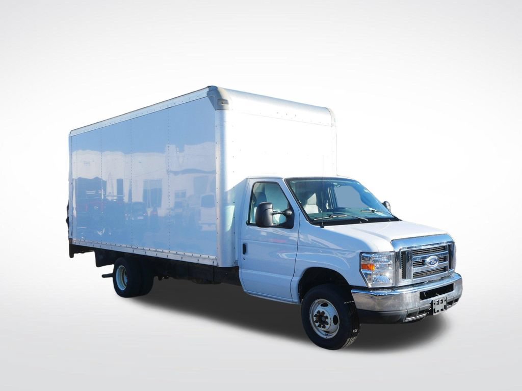 Used 2018 Ford E-450 and Econoline 450 Super Duty RWD video 3