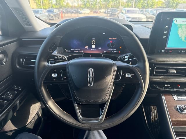 Used 2025 Lincoln Aviator Reserve w/ Jet Appearance Package AWD/4WD image 19