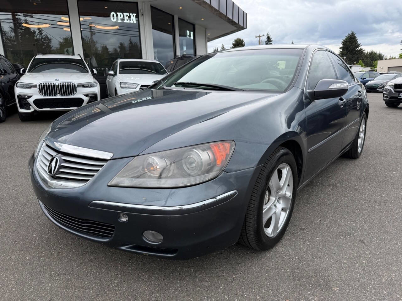 Used 2005 Acura RL AWD/4WD image 1