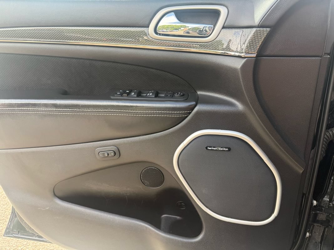 Used 2018 Jeep Grand Cherokee Trackhawk AWD/4WD image 32