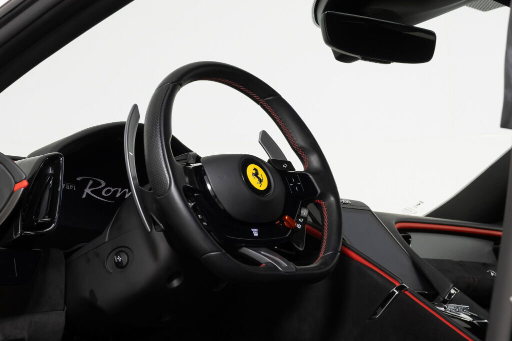 Used 2024 Ferrari Roma image 27