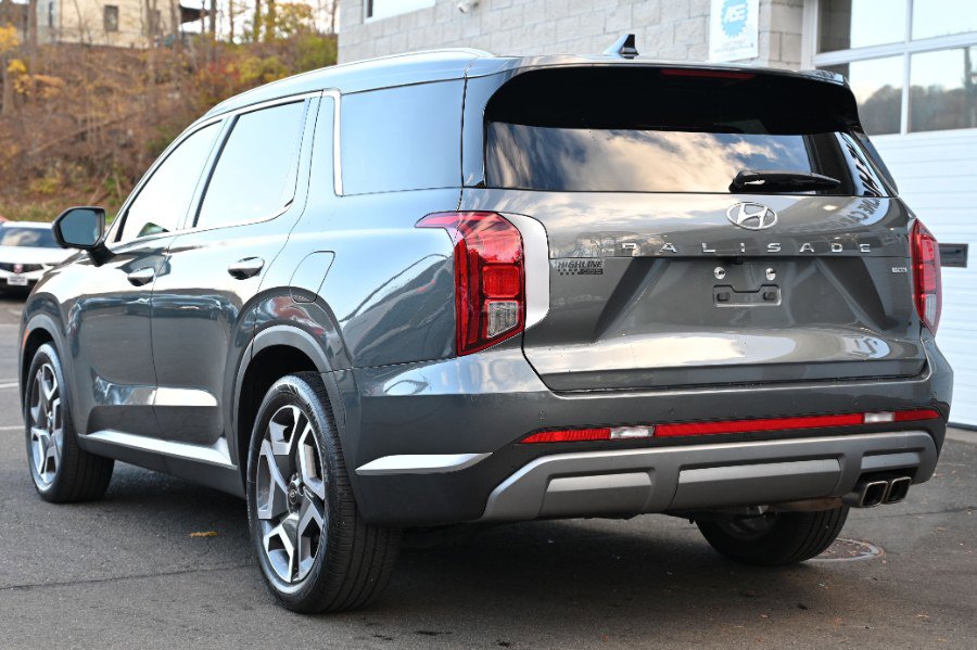 Used 2023 Hyundai Palisade SEL w/ Cargo Package image 4