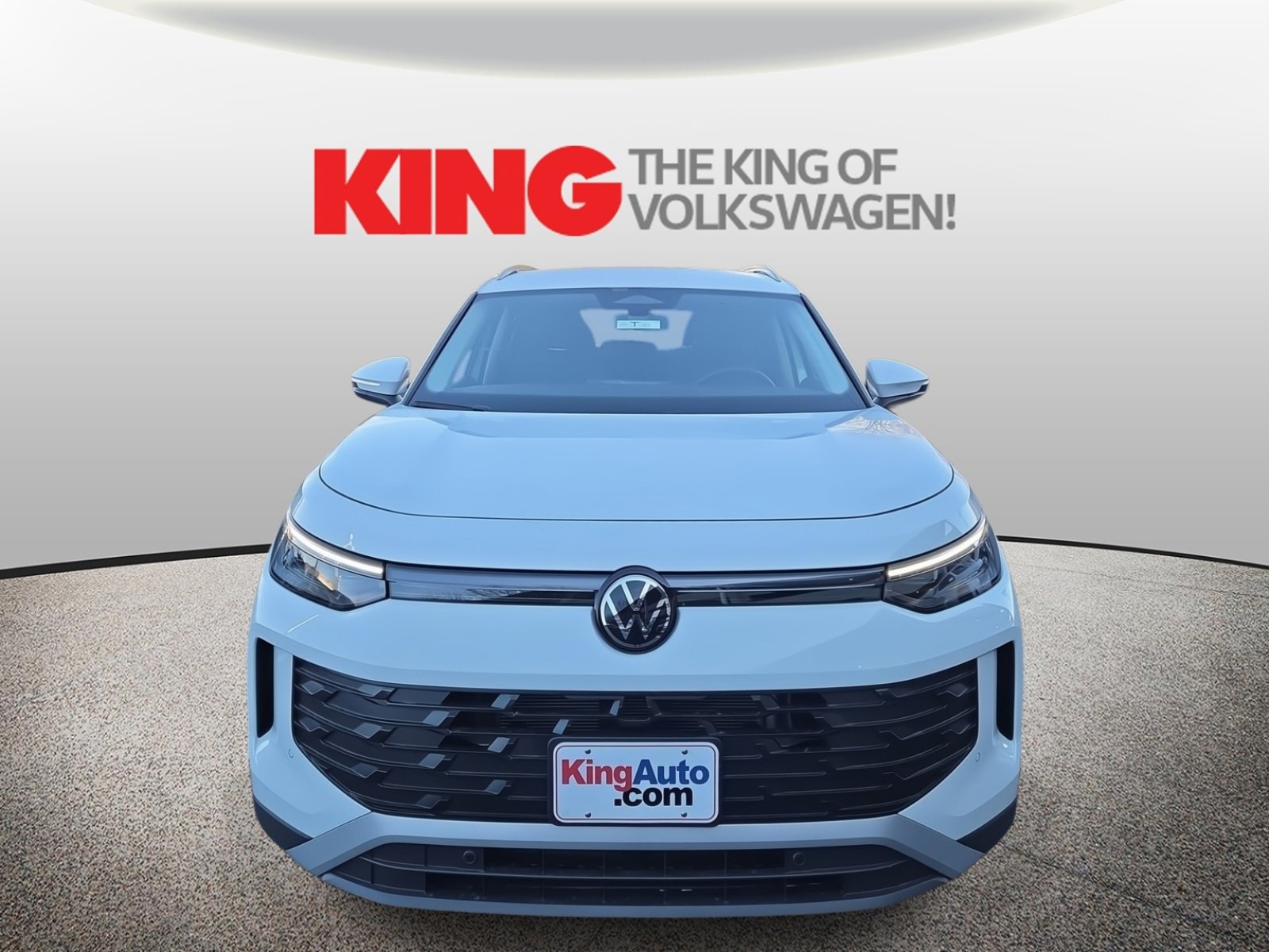 New 2026 Volkswagen Tiguan SE image 9