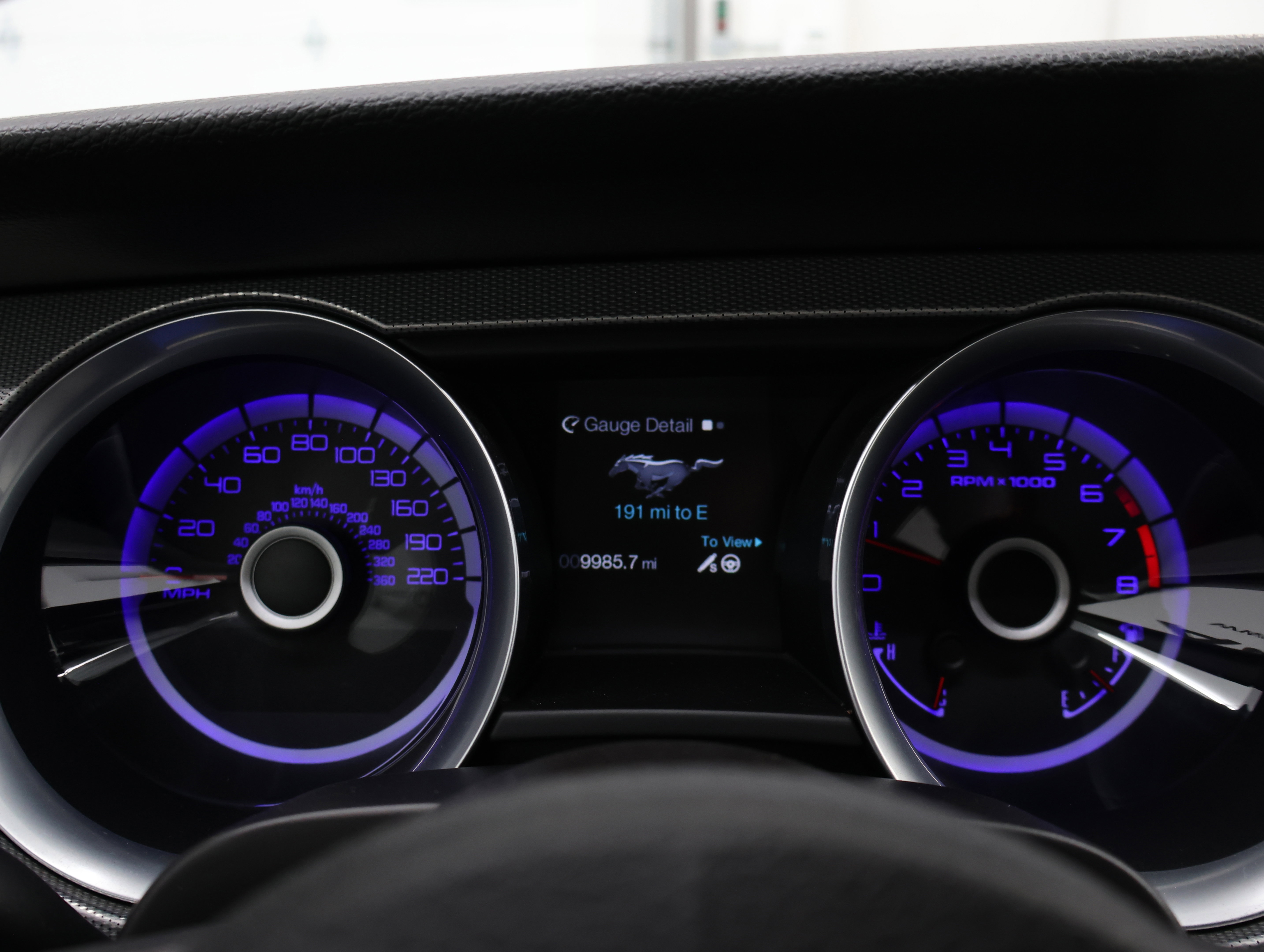 Used 2013 Ford Mustang Shelby GT500 RWD image 9