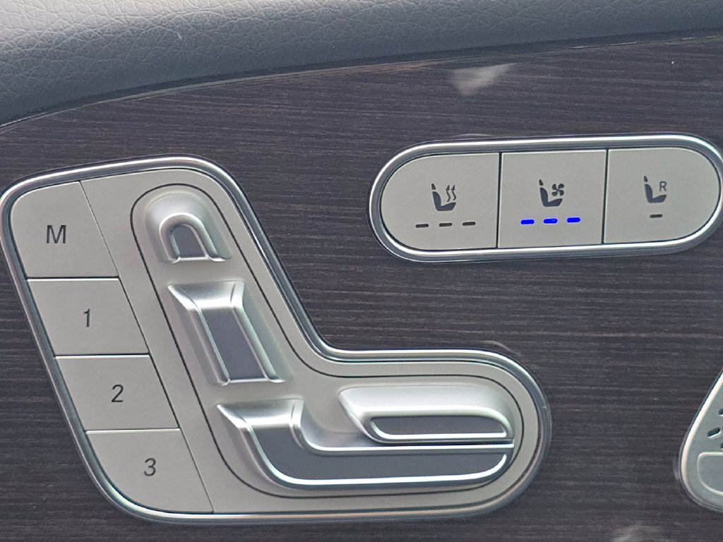 Certified 2024 Mercedes-Benz GLS 450 4MATIC image 6